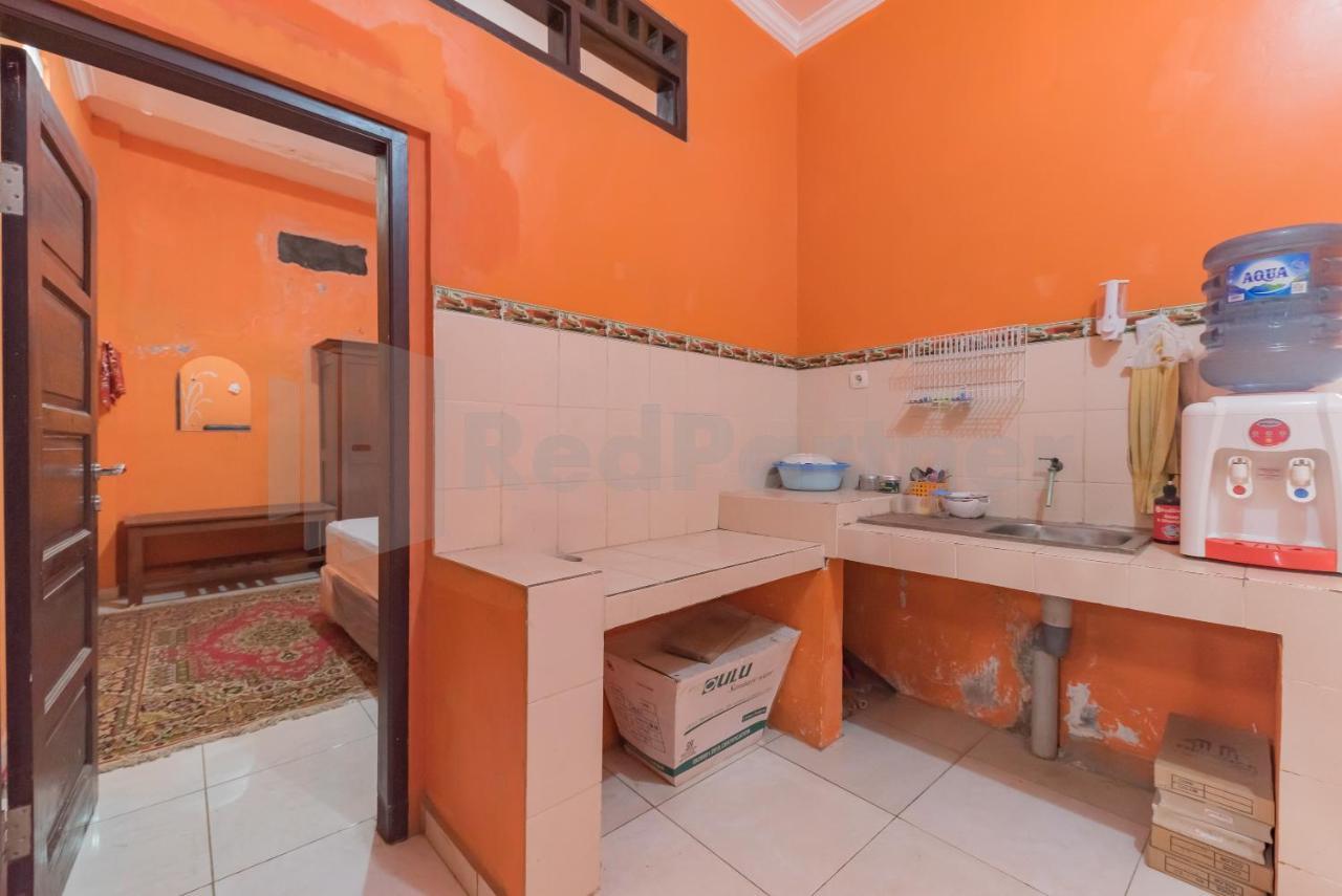 Pondok Hefi Ciwidey Mitra Reddoorz Экстерьер фото